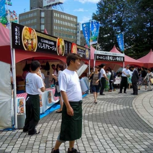 Sapporo Chef’s Kitchen and Standing Bars at Odori 11 Cho-me in Sapporo Autumn Fest 2014