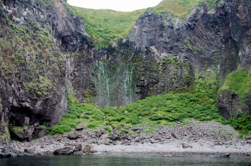 Frepe Waterfall in Shiretoko（フレペの滝）