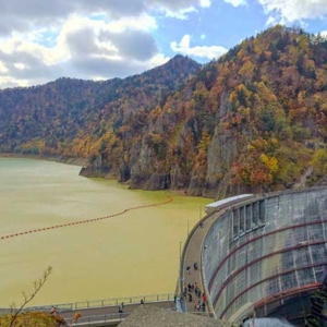 Hoheikyo Dam: Autumn leaves, Jozankei in Sapporo