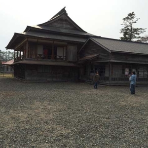 Ryu-unkaku(龍雲閣) in Shizunai, opened in Sakura Festival